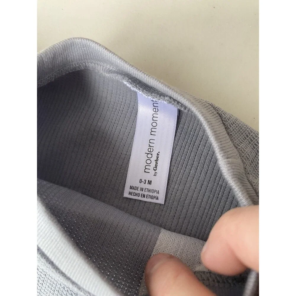 Modern Moments by Gerber 0-3M Grey Waffle Knit Pocket Sweatshirt & Pants Set NWT